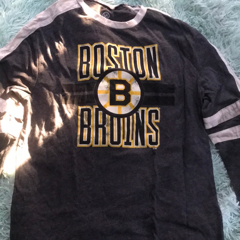 NWOT Bruins long sleeve shirt